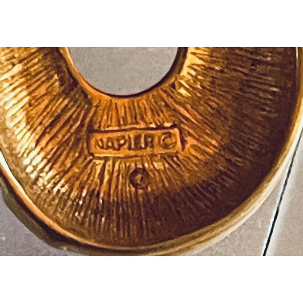 VTG NAPIER Door Knocker Dangle Drop Earrings Oval Gold Tone Metal & Ivory Enamel - Picture 6 of 9